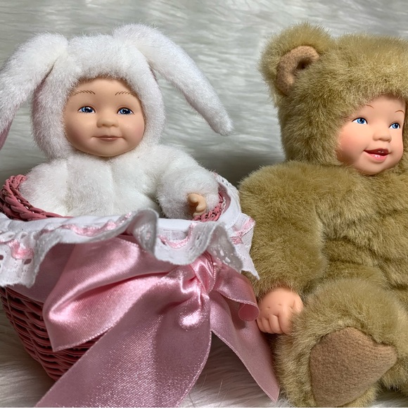 AUTHENTIC ANNE GEDDES BABY DOLL PLUSH WITH COSTUME - Picture 6 of 8